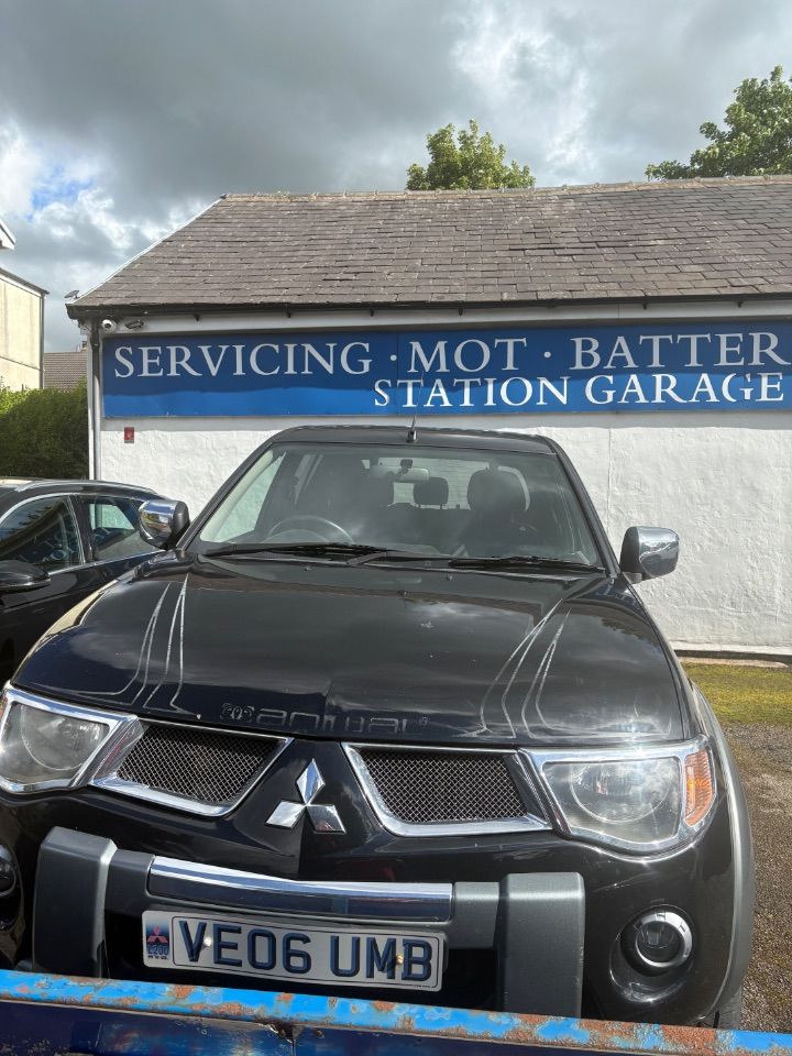 2006 Mitsubishi L200