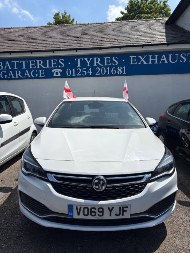 Vauxhall Astra 1.4T 16V 150 SRi Vx-line Nav 5dr Hatchback Petrol White