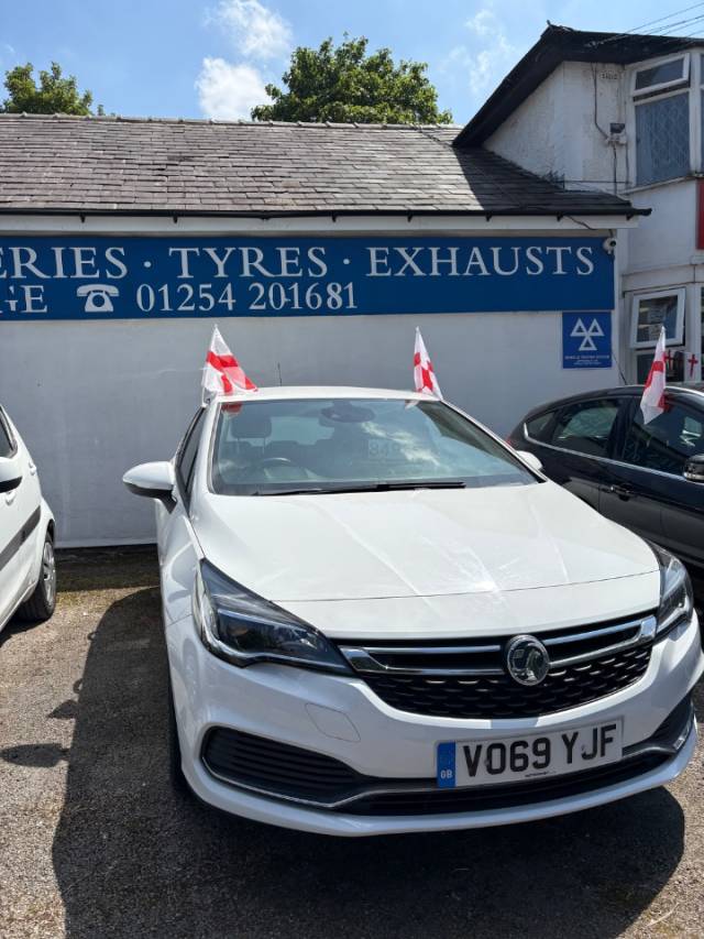2019 Vauxhall Astra 1.4T 16V 150 SRi Vx-line Nav 5dr